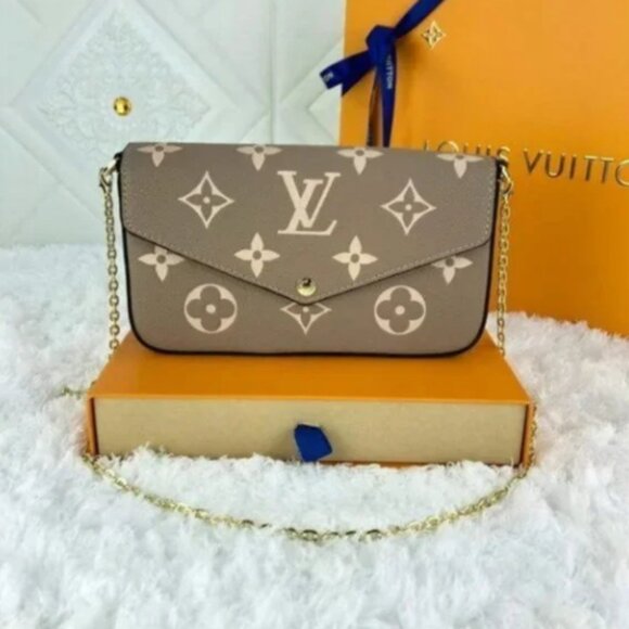 LV three-in-one chain bag armpit hand holding a shoulder Messenger - Picture 1 of 6